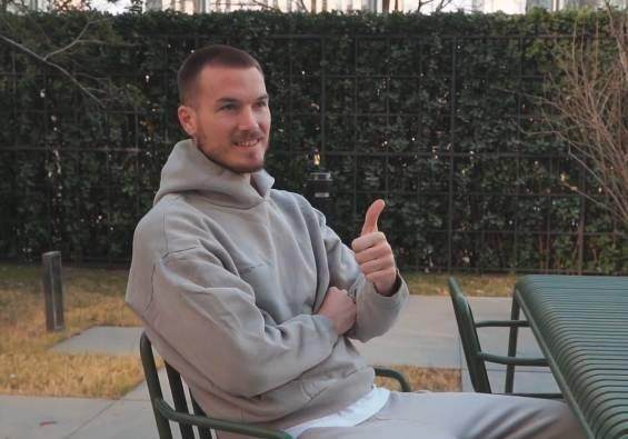 lol直播下载-建业外援舒尼奇的囧途：辗转4个国家后才回到中国